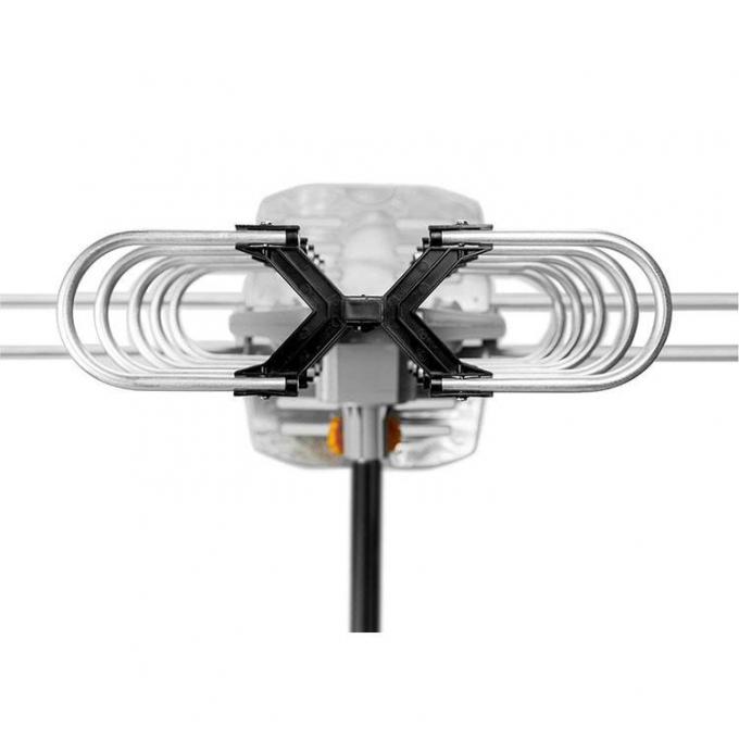 A frequ&ecirc;ncia ultraelevada motorizada do Yagi amplificou a antena de Digitas HDTV com uma rota&ccedil;&atilde;o de 360 graus 2